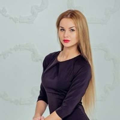 Александра Смирнова's avatar image